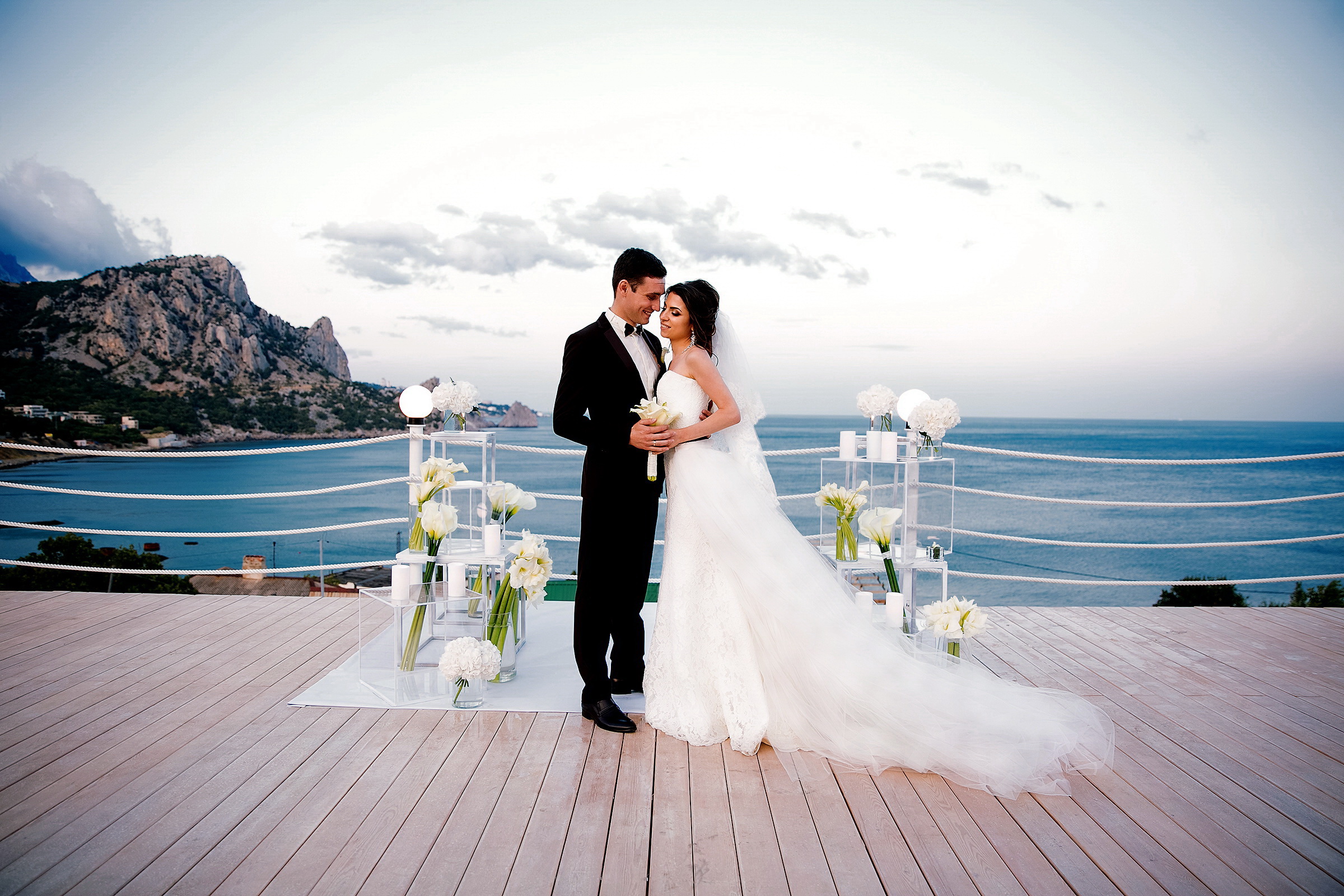Свадьба на берегу моря в Ялте