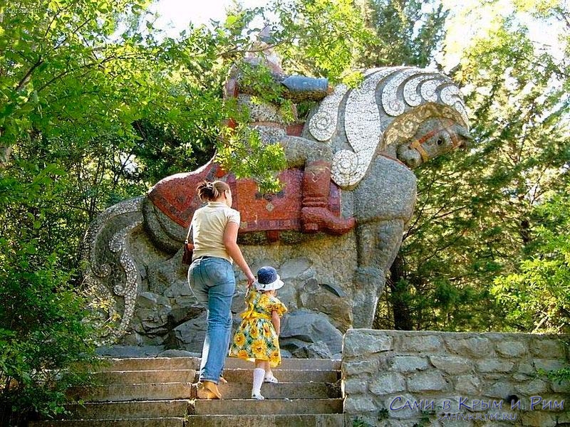 скульптура сказочных героев